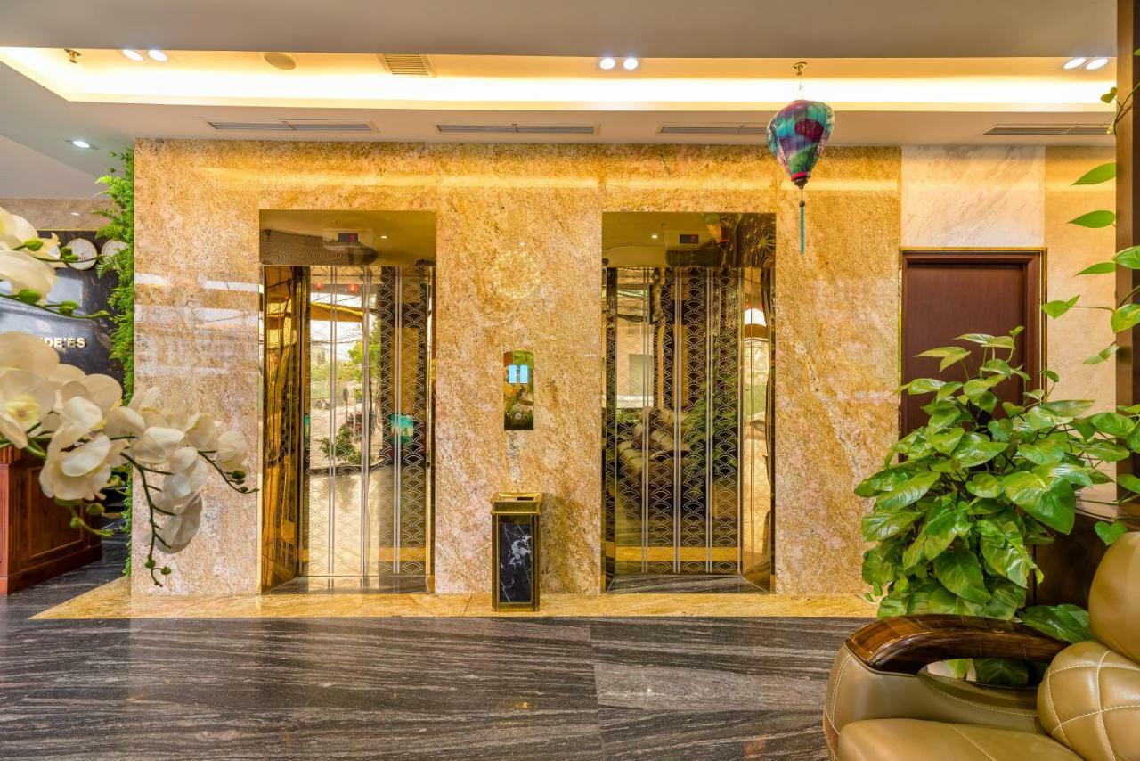 Orchide'es Hotel Da Nang Buitenkant foto
